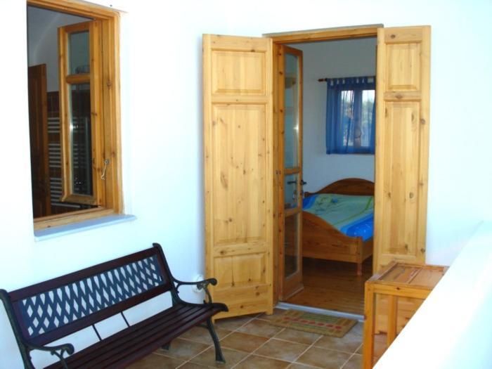 Hotel Venus Hill Studio With Private Pool By The Sea Damnoni Exterior foto